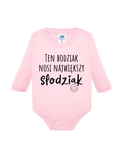 Ten bodziak nosi największy słodziak